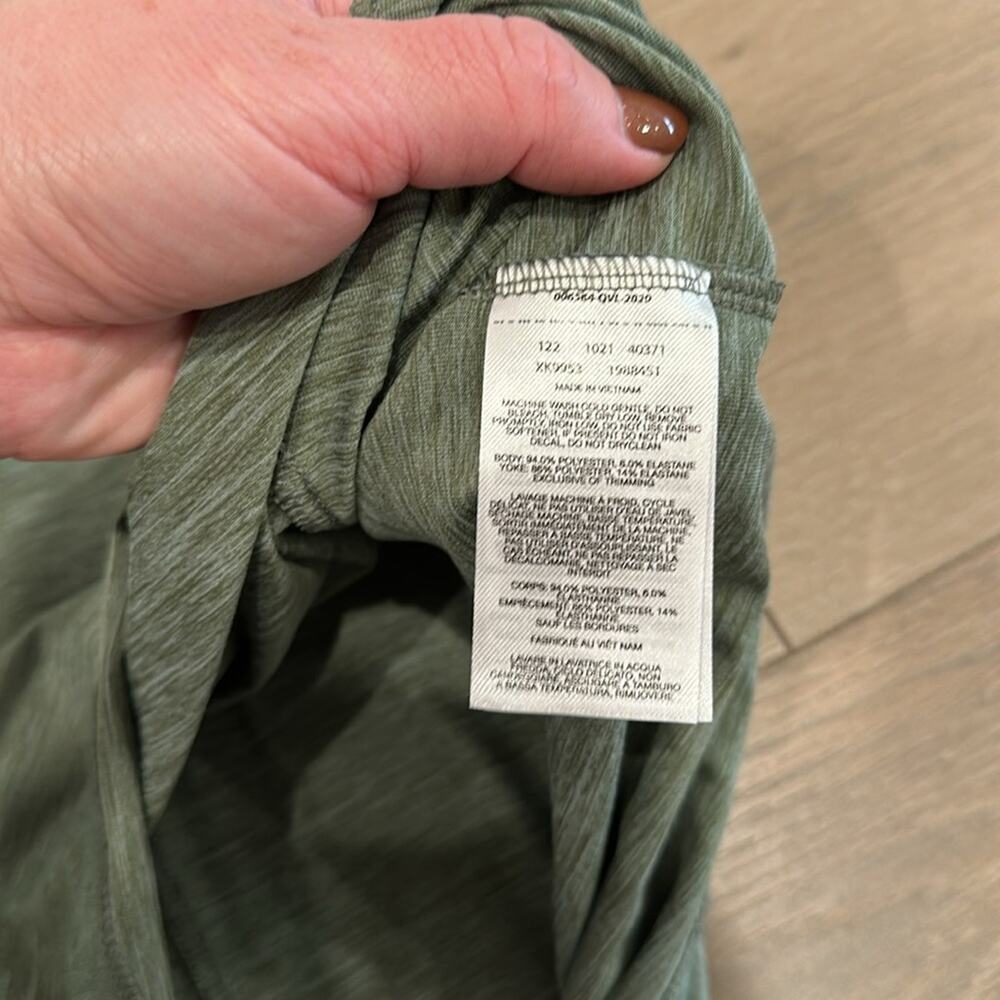 COLUMBIA Olive Sage Green Scoop Neck Short Sleeve Active Casual Dress Size Small - Picture 8 of 11
